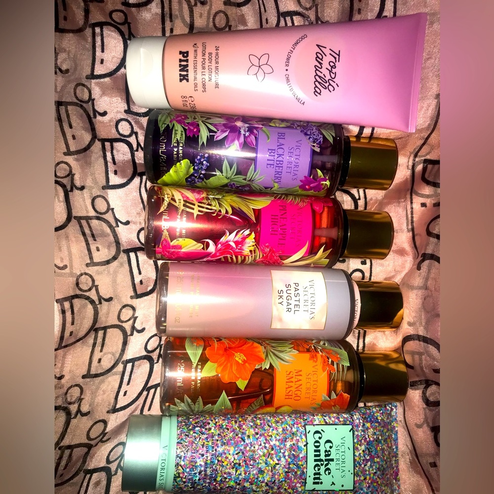 Rare confetti cake lotion. All used once to smell. like new.